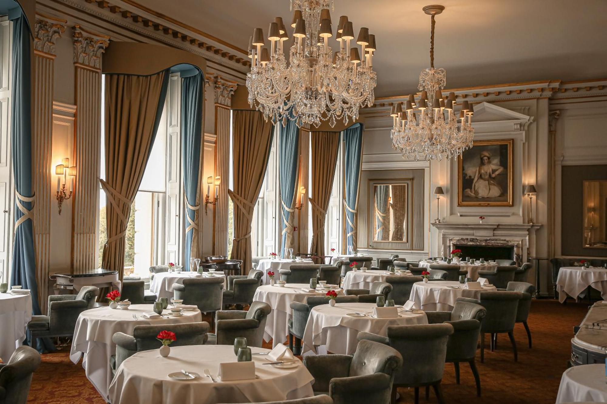 Cliveden House - An Iconic Luxury Hotel Мейдънхед Екстериор снимка